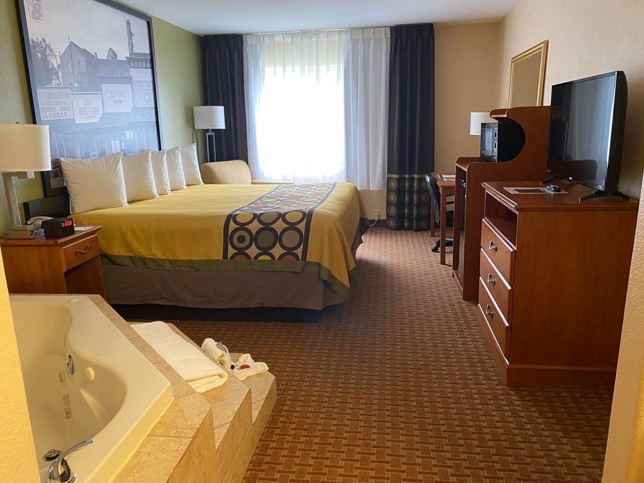 Super 8 By Wyndham Great Bend Hotel Ngoại thất bức ảnh