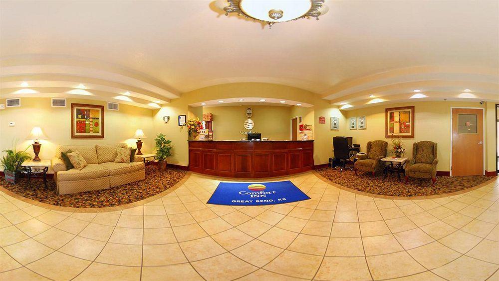 Super 8 By Wyndham Great Bend Hotel Ngoại thất bức ảnh